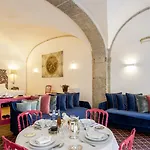 Apartment Residentas Apostolos *