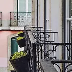 Residentas Apostolos Apartment *