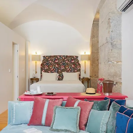 Residentas Apostolos Apartment *