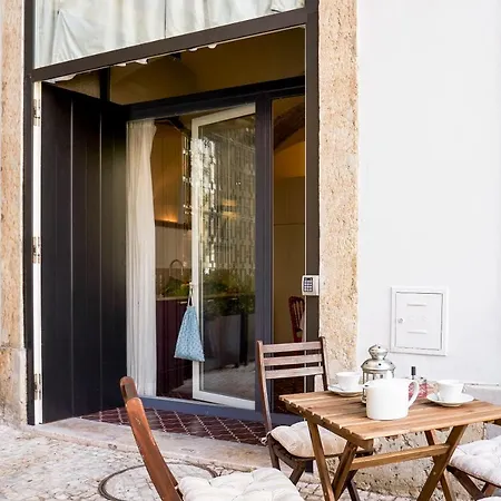 Apartment Residentas Apostolos *