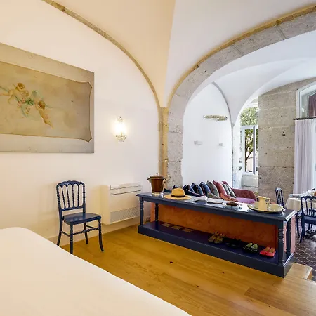 Residentas Apostolos * Lissabon